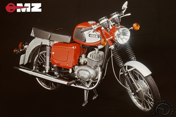 MZ TS 1973 - Moto Passion - Moto Collection François-Marie DUMAS
